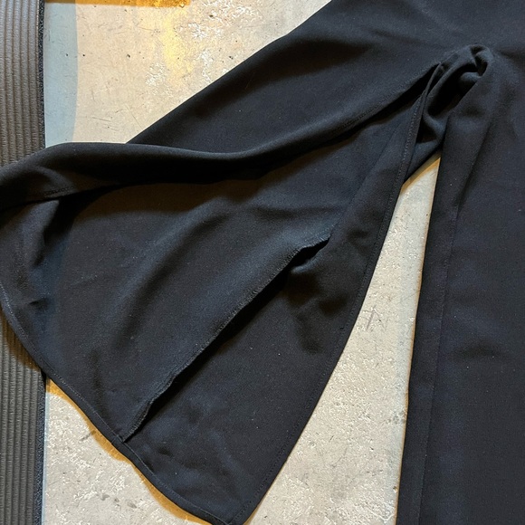 Zara dress - Picture 3 of 3